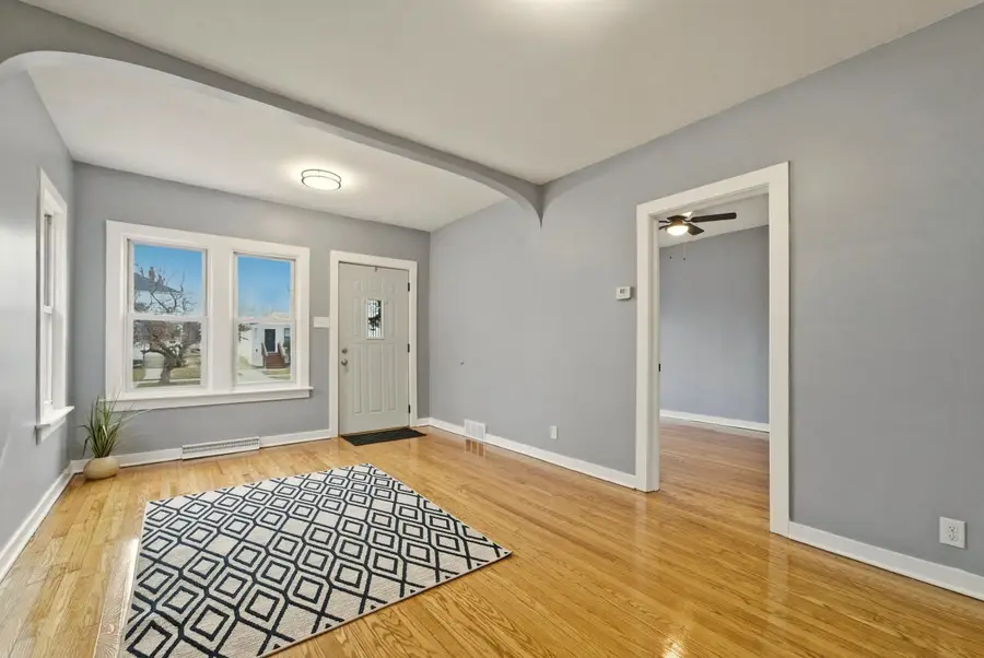 718 Cherry Street, Hammond, IN 46324 - #2