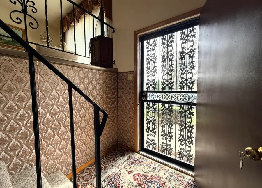 1810 W 95th Court, Crown Point, IN 46307 - #3