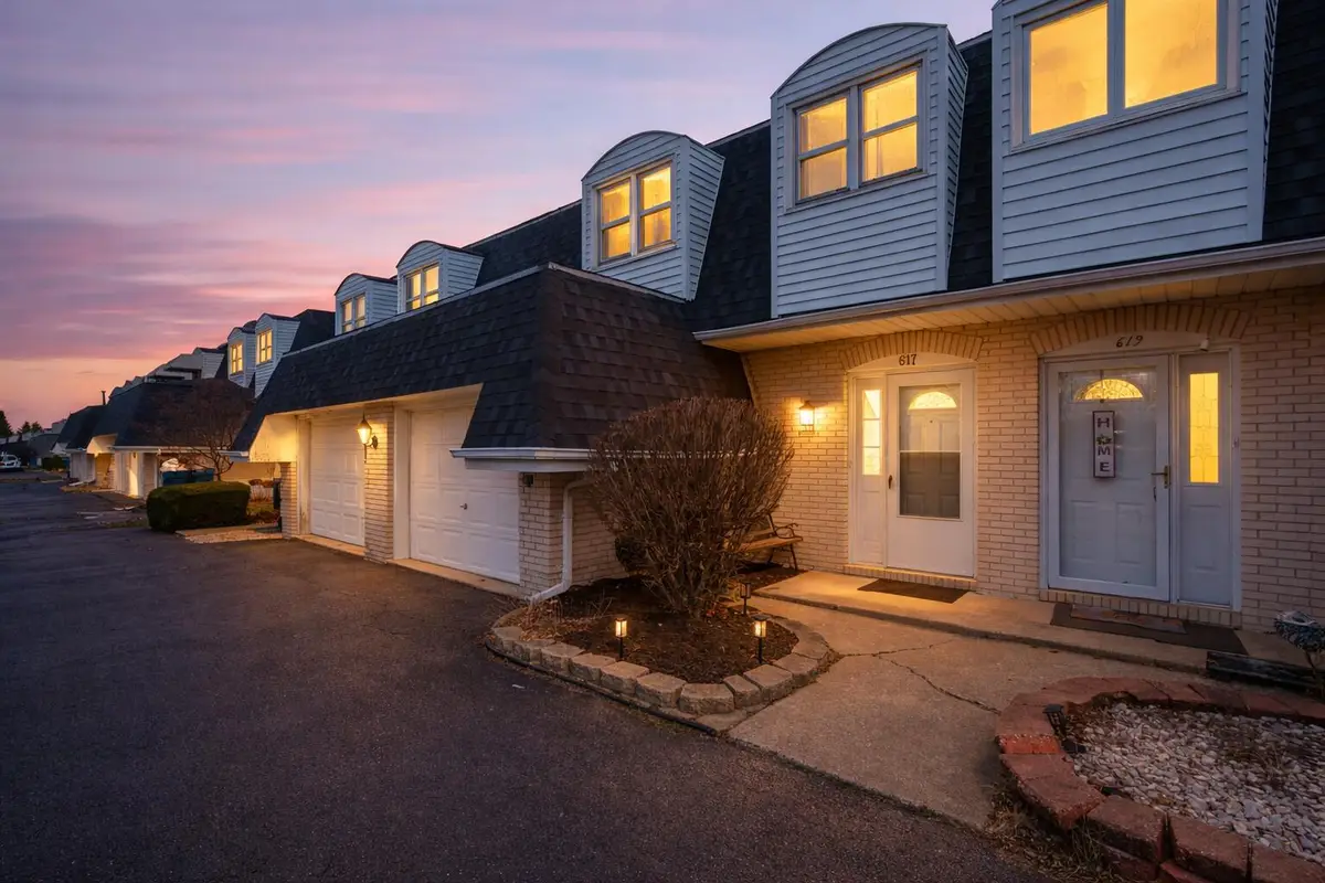 617 Wellington Drive, Dyer, IN 46311 - #1