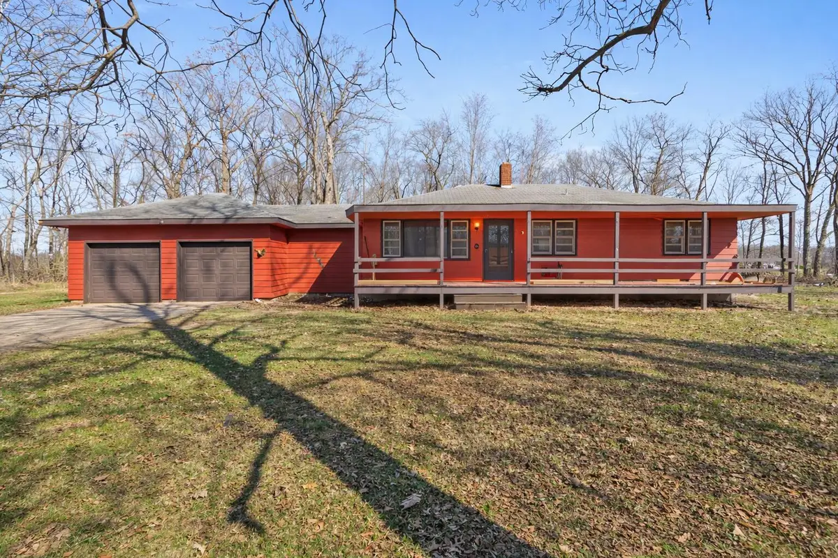 10501 S 875 E, Walkerton, IN 46574 - #1