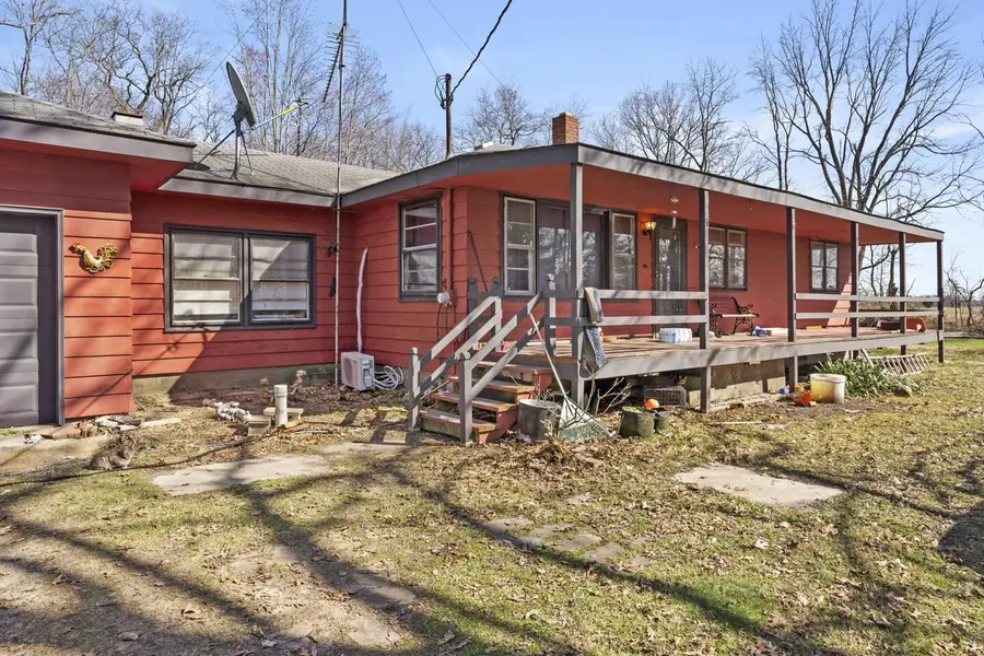 10501 S 875 E, Walkerton, IN 46574 - #2