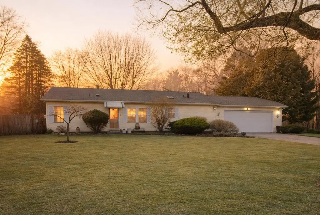 1392 W 300 N, La Porte, IN 46350 - #1