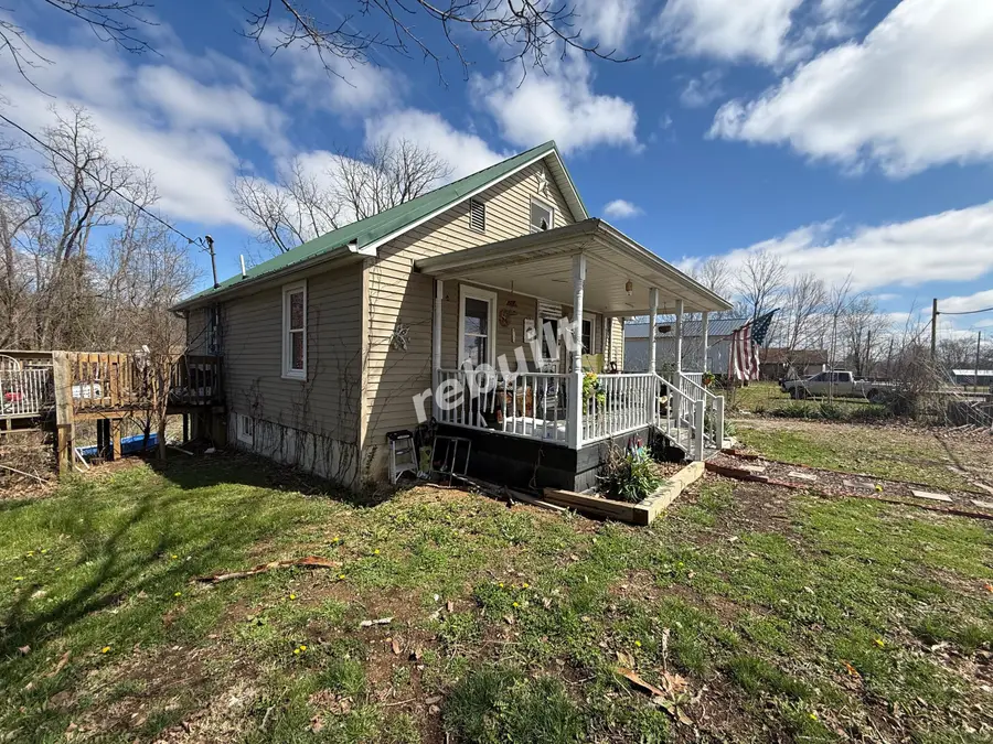 14380 W Walnut Street, Deputy, IN 47230 - #2