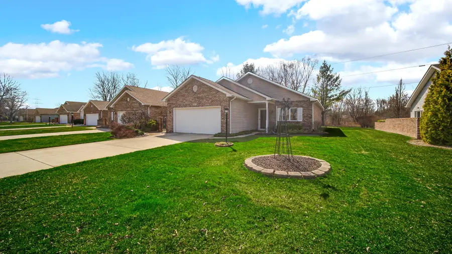 317 Azalea Drive, Hobart, IN 46342 - #2