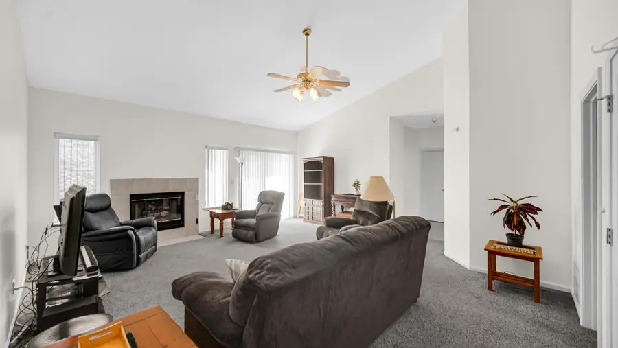 317 Azalea Drive, Hobart, IN 46342 - #3