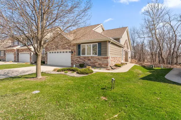 2323 Legend Circle E, Chesterton, IN 46304