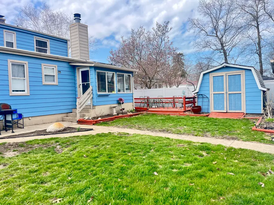 147 S Connecticut Street, Hobart, IN 46342 - #3