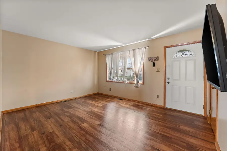 9349 Saric Drive, Highland, IN 46322 - #2