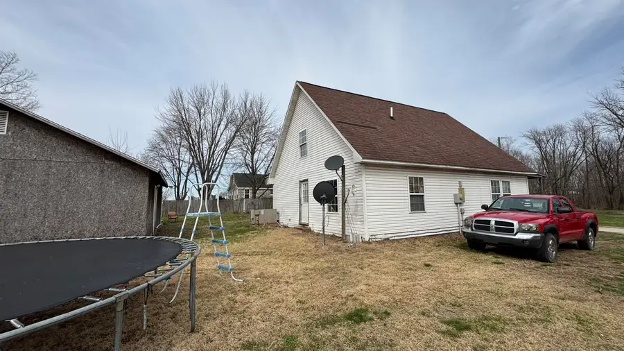 509 N Snapp Street, Oaktown, IN 47561 - #3