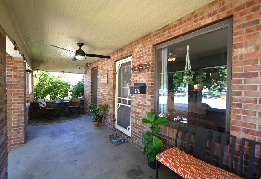 606 N Monticello Street, Winamac, IN 46996 - #2