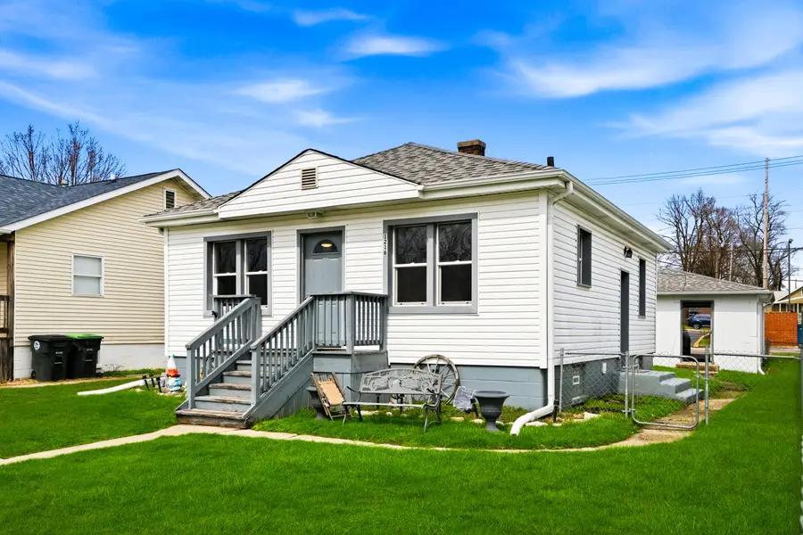 1216 W 37th Place, Hobart, IN 46342 - #2