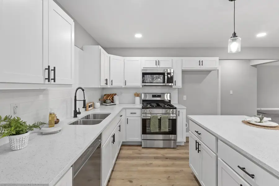 1141 W 300 N, La Porte, IN 46350 - #3