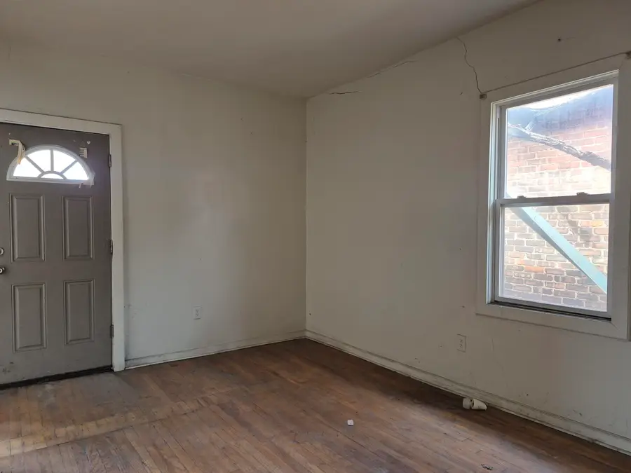 1113 W 11th Avenue, Gary, IN 46407 - #2