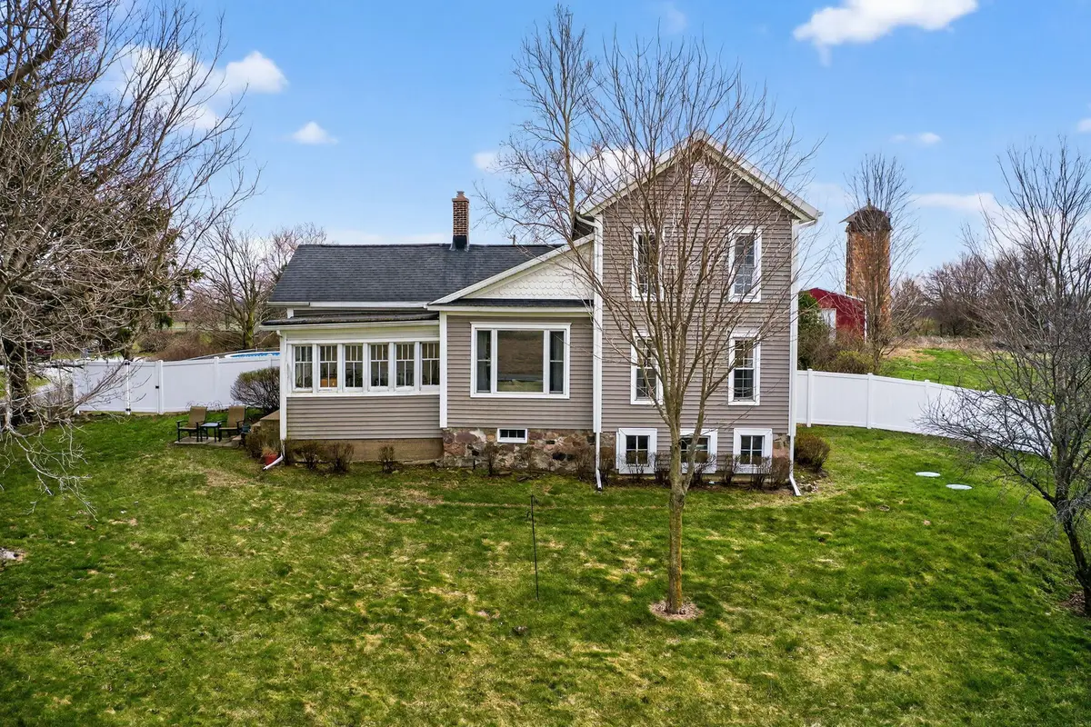 11403 Indiana 10, Argos, IN 46501 - #1