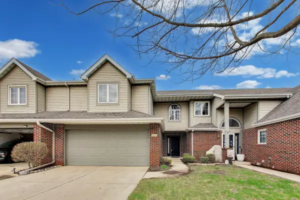 9424 Van Buren Street, Crown Point, IN 46307