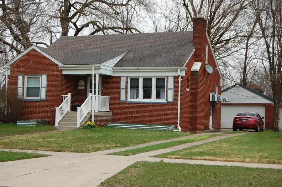 7427 Olcott Avenue, Hammond, IN 46323 - #2