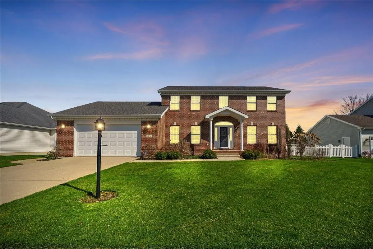 2154 Carlisle Lane, Valparaiso, IN 46385 - #1