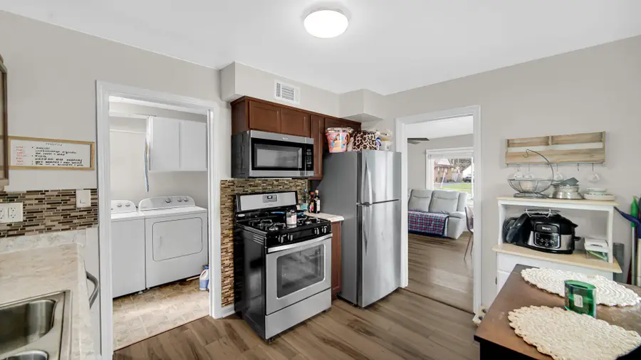 8345 Walnut Drive, Munster, IN 46321 - #3