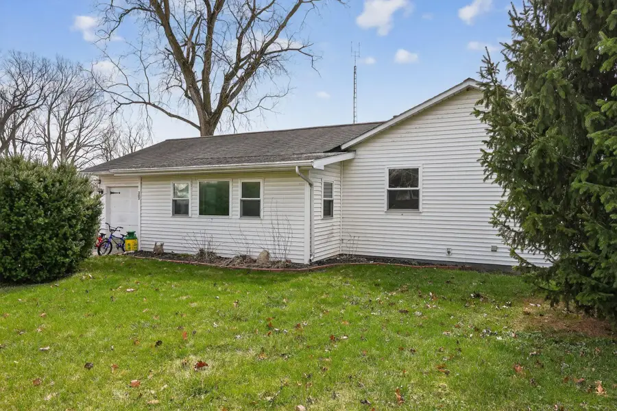 303 Orchard Hill Drive, Lagrange, IN 46761 - #2