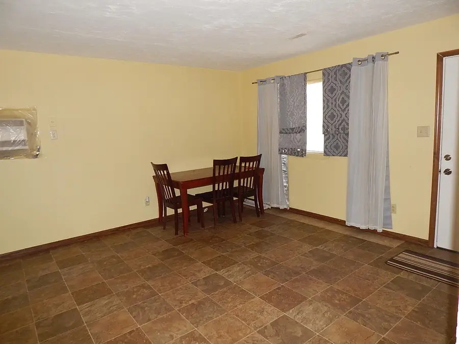 131 N Calumet Avenue, Michigan City, IN 46360 - #3