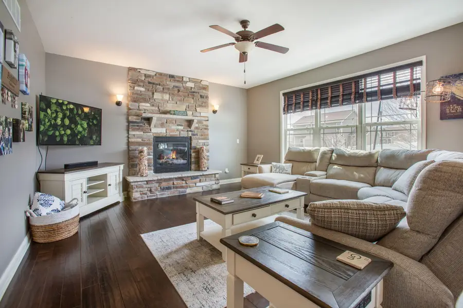 3352 Field Hawk Drive, Valparaiso, IN 46383 - #2