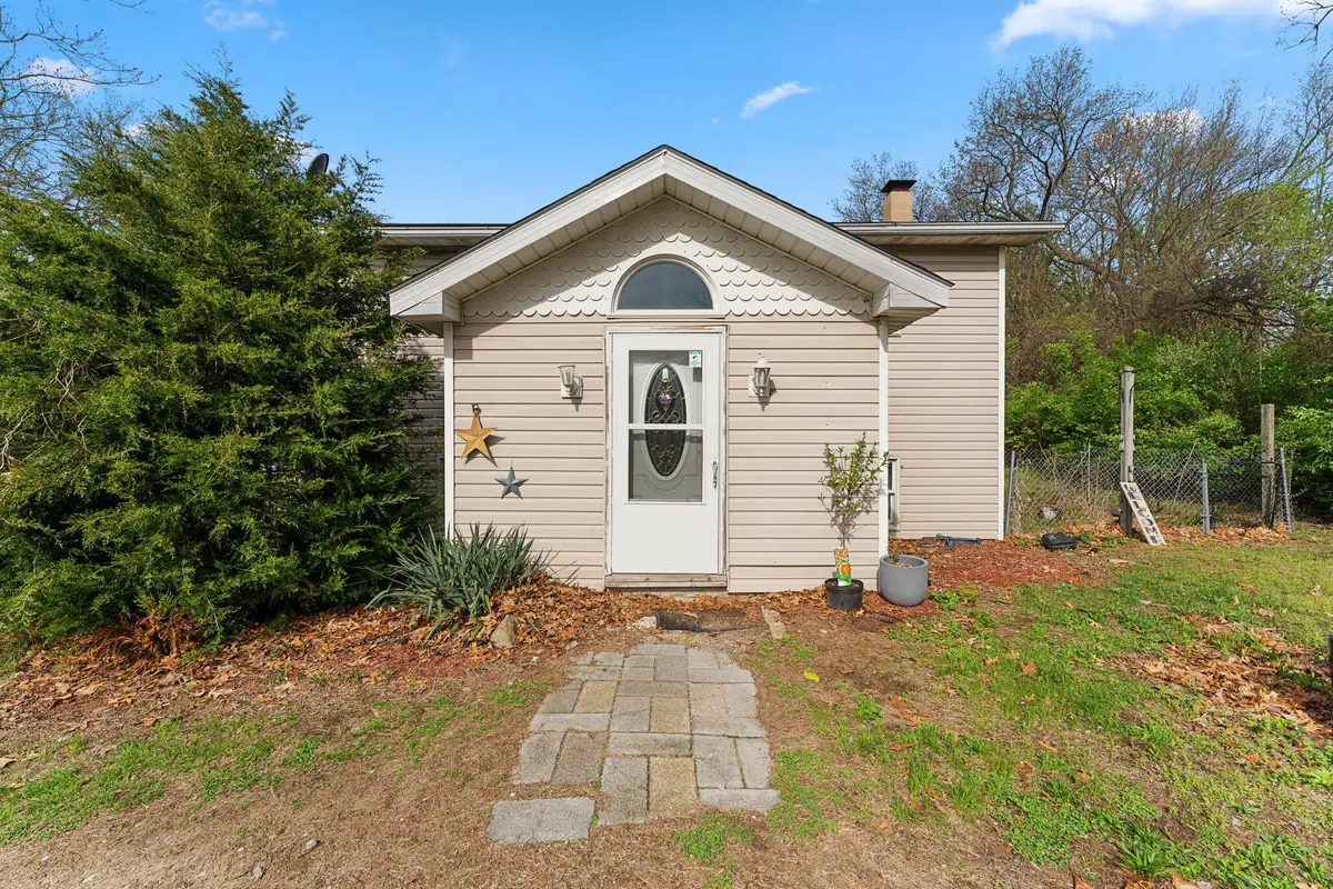 1330 Orchid Street Se, Demotte, IN 46310 - #1