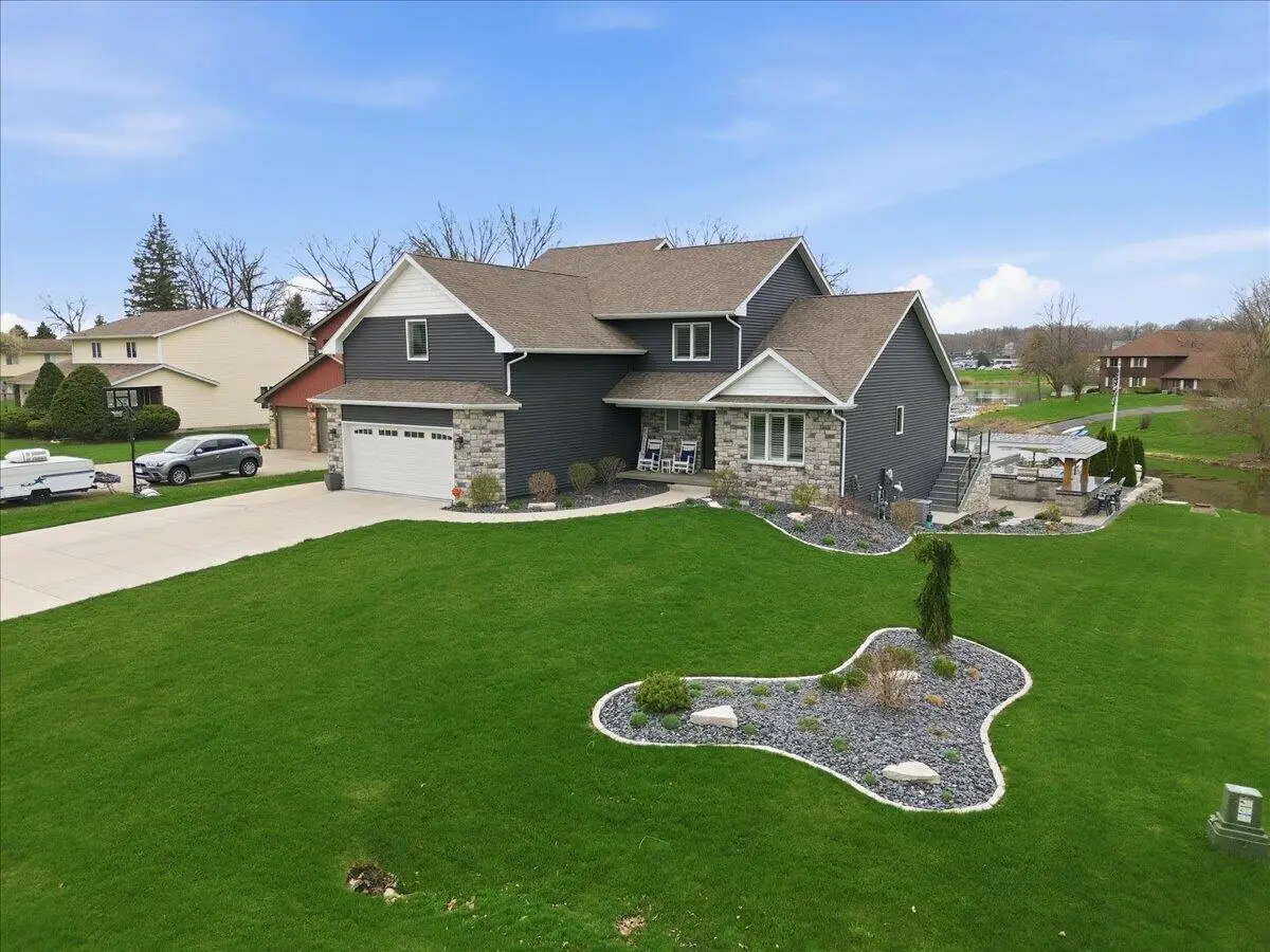 2501 E Lakeshore Drive, Crown Point, IN 46307 - #1