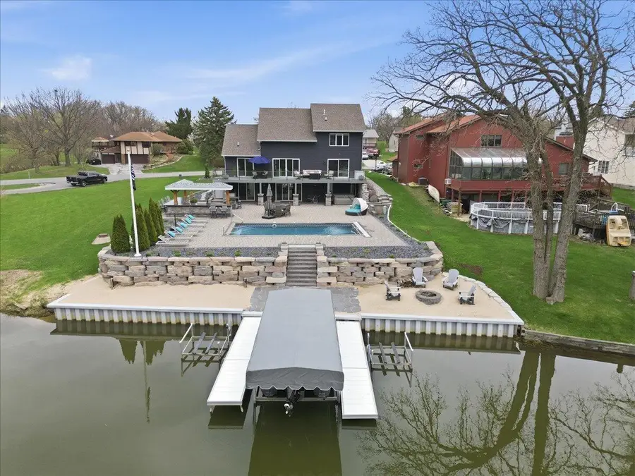 2501 E Lakeshore Drive, Crown Point, IN 46307 - #3