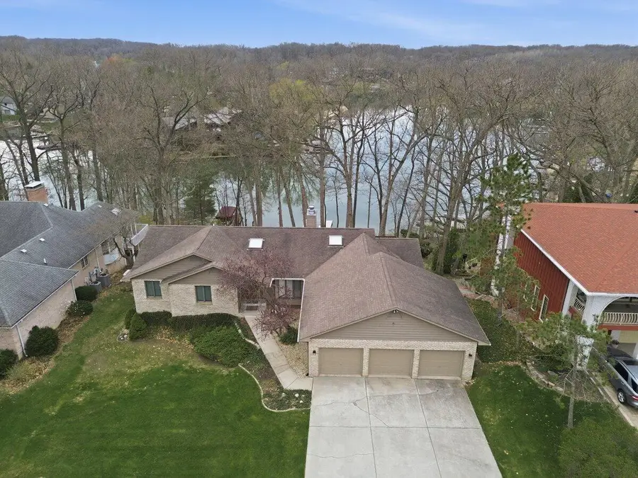 438 Scarborough Road, Valparaiso, IN 46385 - #3