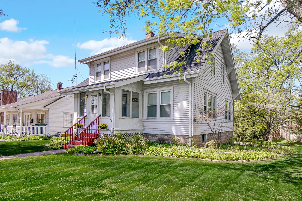 415 Elmhurst Street, Valparaiso, IN 46385 - #1