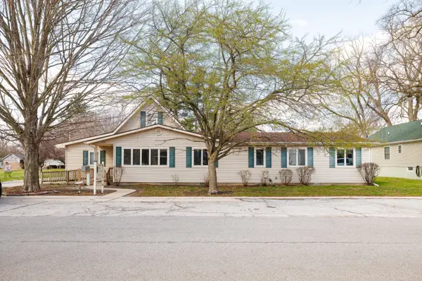 310 E Lincoln Street, Kentland, IN 47951