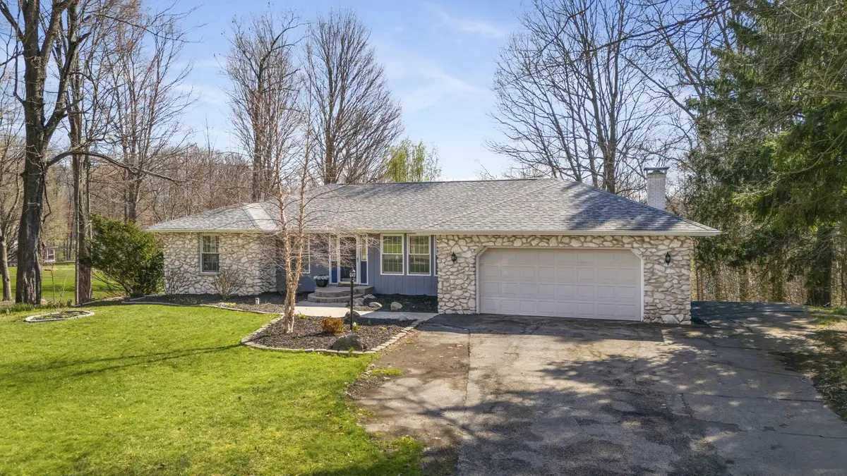 167 N Woodland Drive, La Porte, IN 46350 - #1