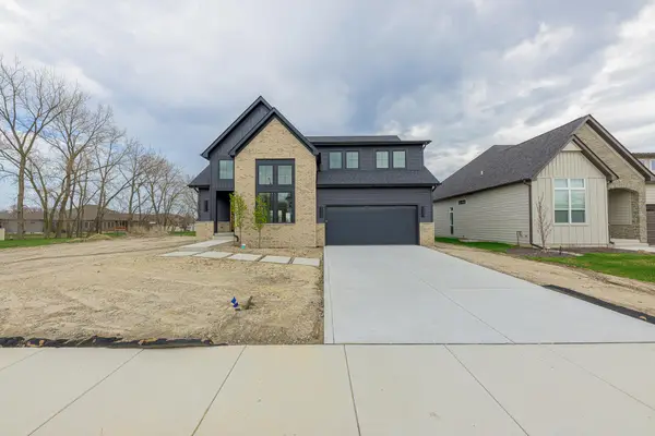 9523 Hook Street, Highland, IN 46322