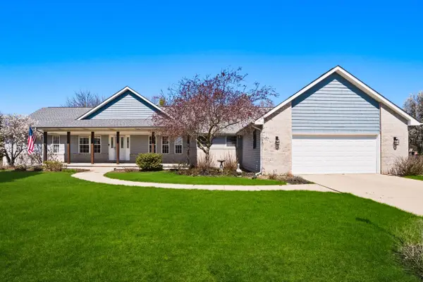 7800 W 91st Place, Crown Point, IN 46307