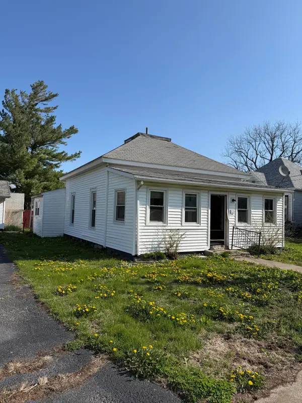222 W Prairie Avenue W, Goodland, IN 47948