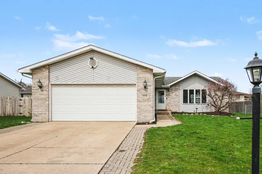 1412 Essex Drive, Chesterton, IN 46304 - #3