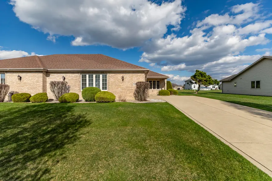 9841 Hart Street, Saint John, IN 46373 - #2