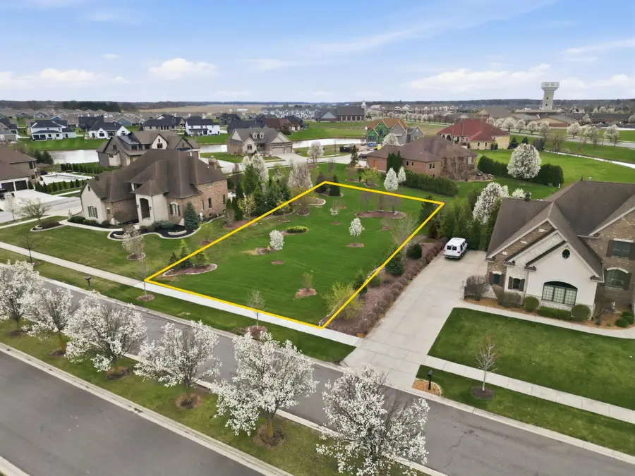 8645 W 105th Avenue, Saint John, IN 46373 - #2