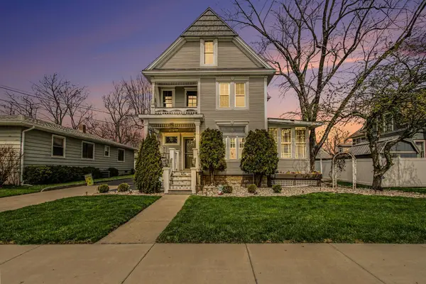 414 E Clark Street, Crown Point, IN 46307