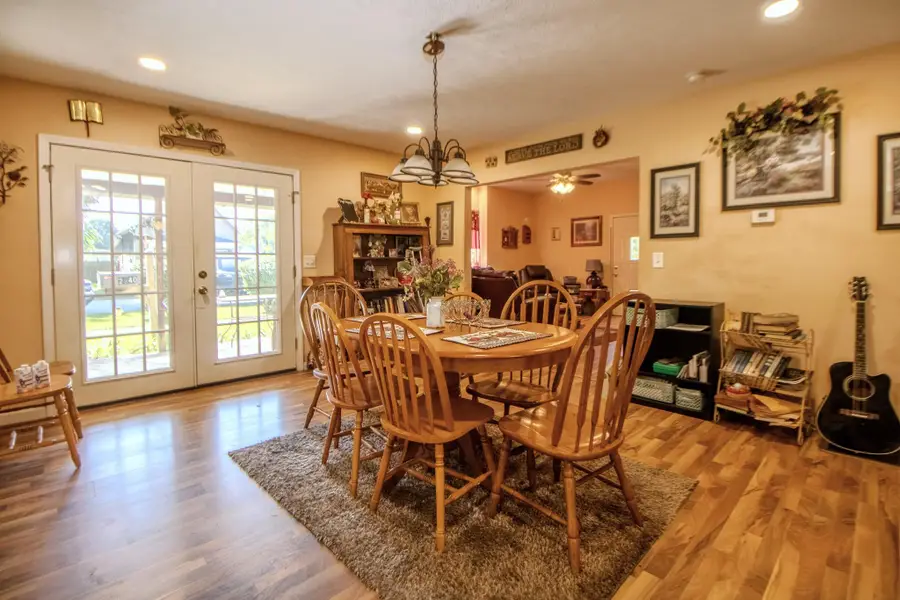 207 W Lake Street, Knox, IN 46534 - #3