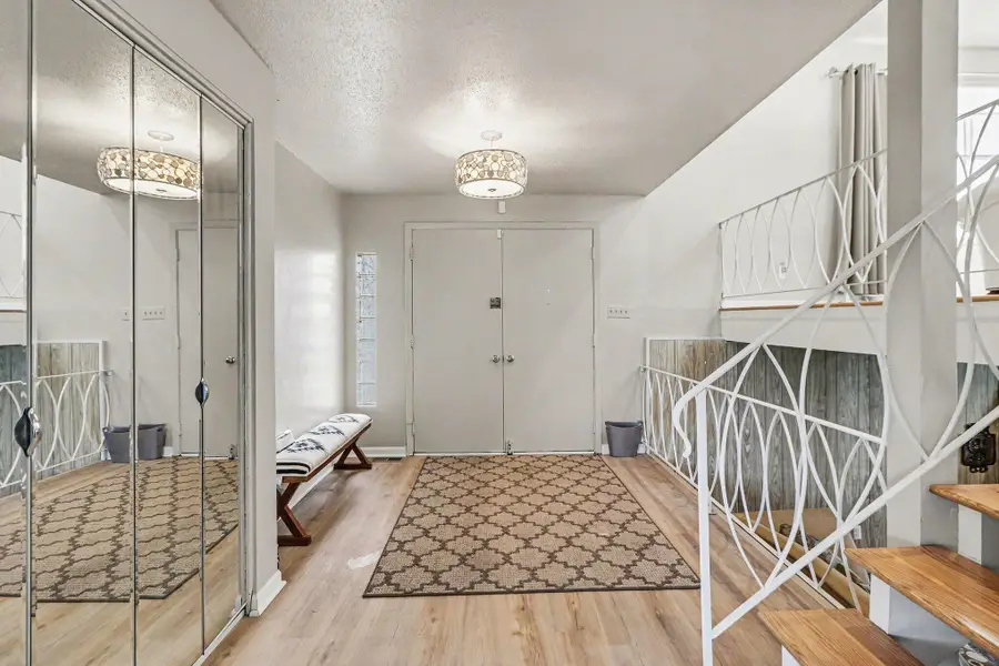 551 N Union Place, Gary, IN 46403 - #2