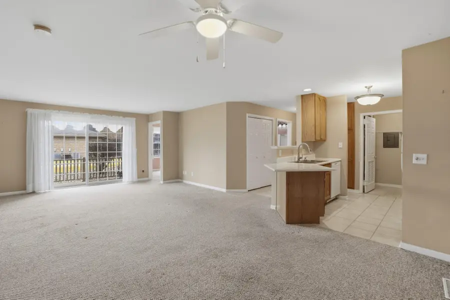 9735 Wildwood Court #1b, Highland, IN 46322 - #3