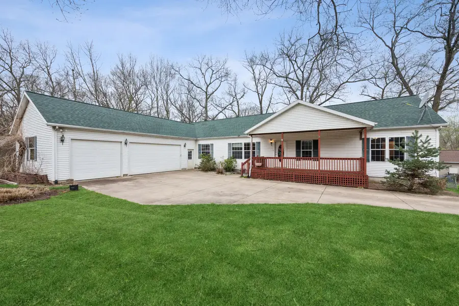 160 Silver Lake Avenue, Michigan City, IN 46360 - #2