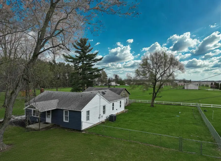 15477 W 160 N, Medaryville, IN 47957 - #2