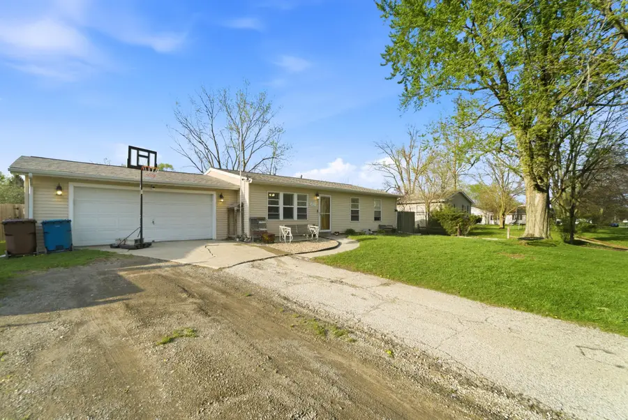 427 Nantucket Road, Valparaiso, IN 46385 - #2