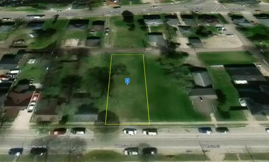 634 W Marion Street, Elkhart, IN 46516 - #3