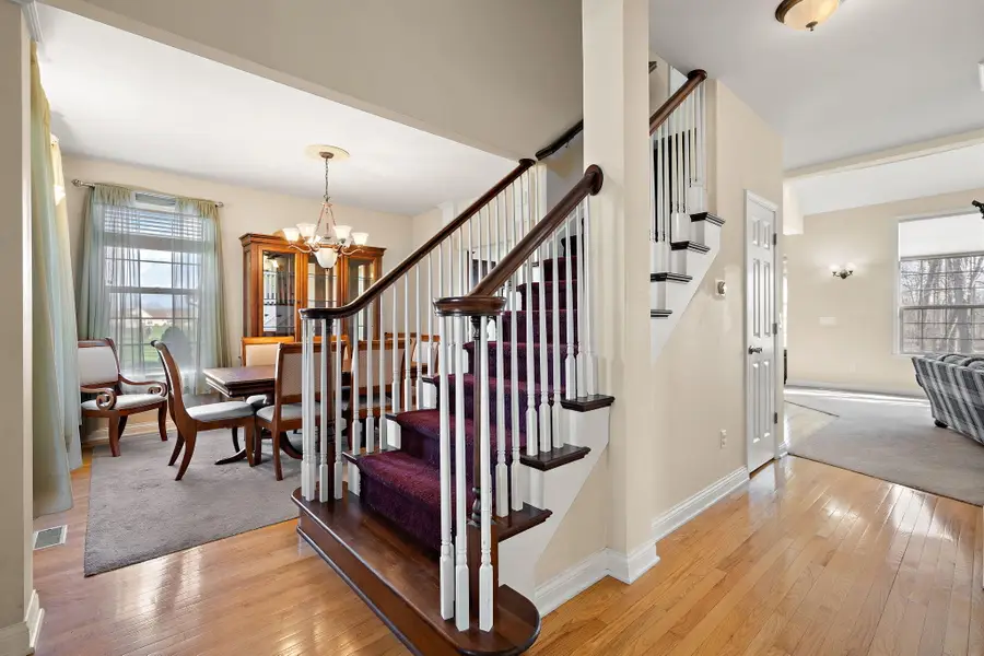 228 W Papillon Drive, Valparaiso, IN 46385 - #3