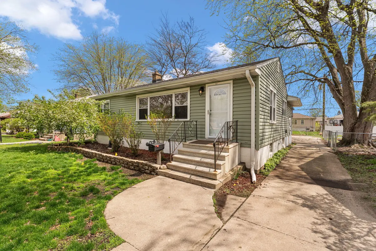 7021 Osborn Avenue, Hammond, IN 46323 - #1