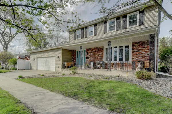 1637 Holly Lane, Munster, IN 46321