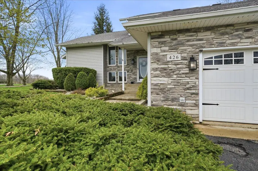 426 Laurel Lane, Valparaiso, IN 46385 - #3